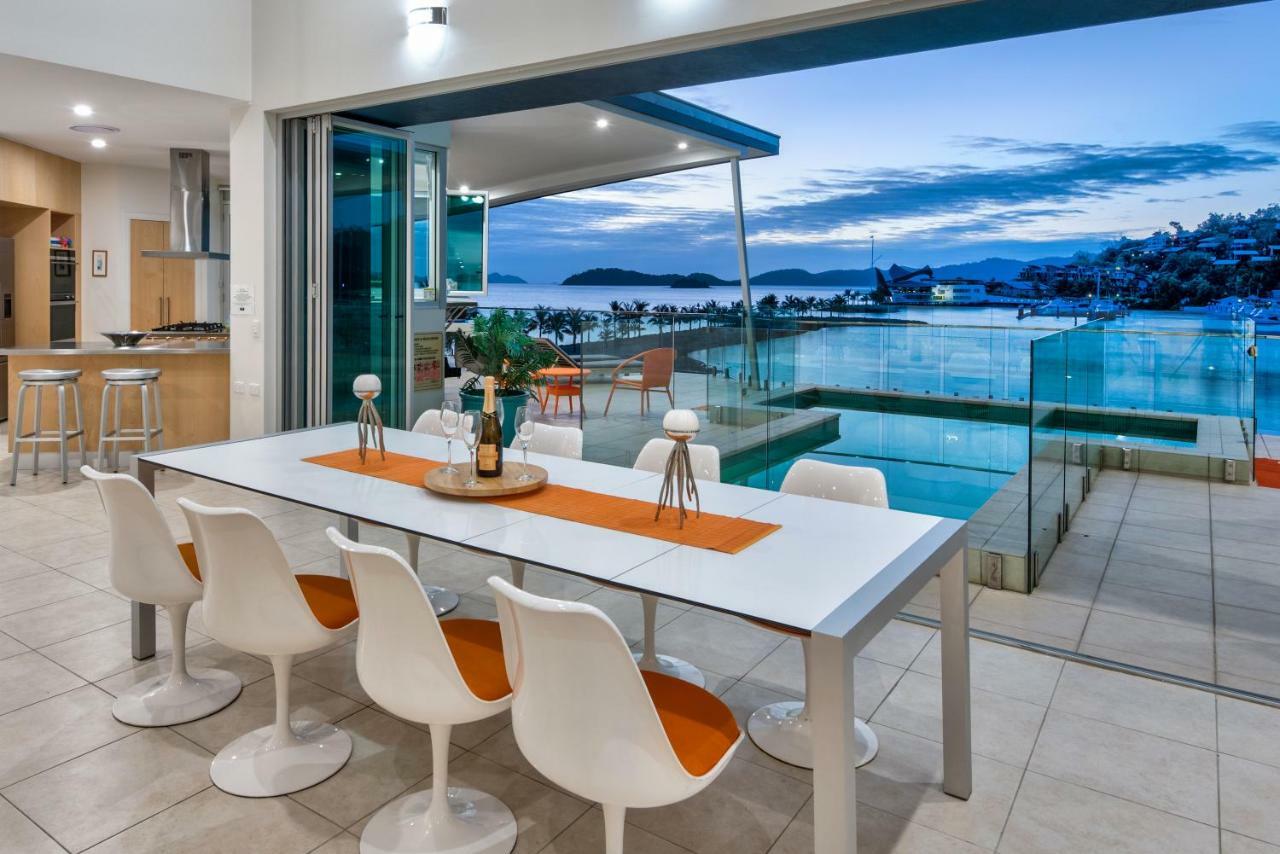 Pavillions Penthouse 25 - Luxury Waterfront Apartment With Private Roof Top Pool And Buggy Hamilton Island Zewnętrze zdjęcie